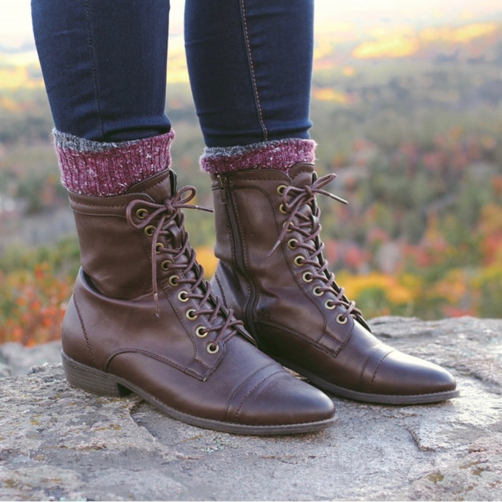 Bamboo Lace Boots